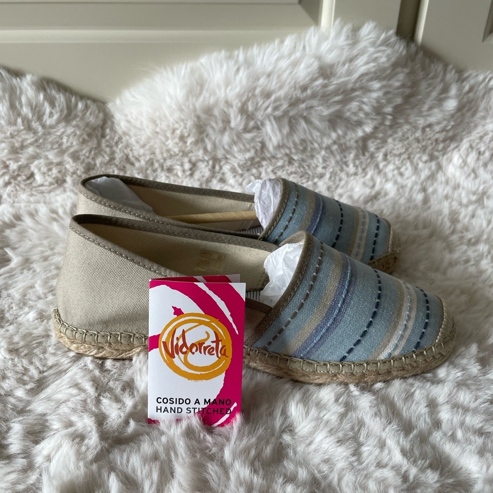 Vidorreta spanish made hand stitched espadrille beige/blue stripes 7-7.5 (38EU) - Picture 5 of 13